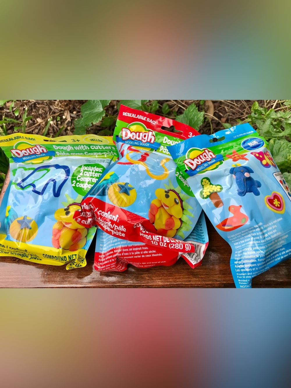 NEW Dough 4 Bags Model Compound Play Dough Cutter Shapes Primary Colors Crafts